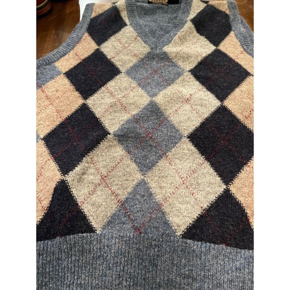 Sweater Vest - Picture 4 of 5